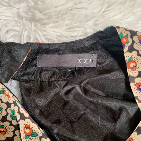 🦋1940’s style mini dress - Picture 6 of 6